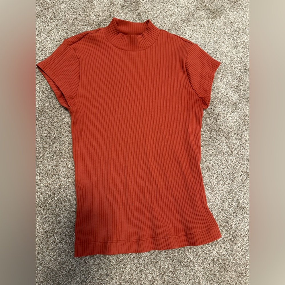 Old Navy‎ Short Sleeve Ribbed Top - Rust